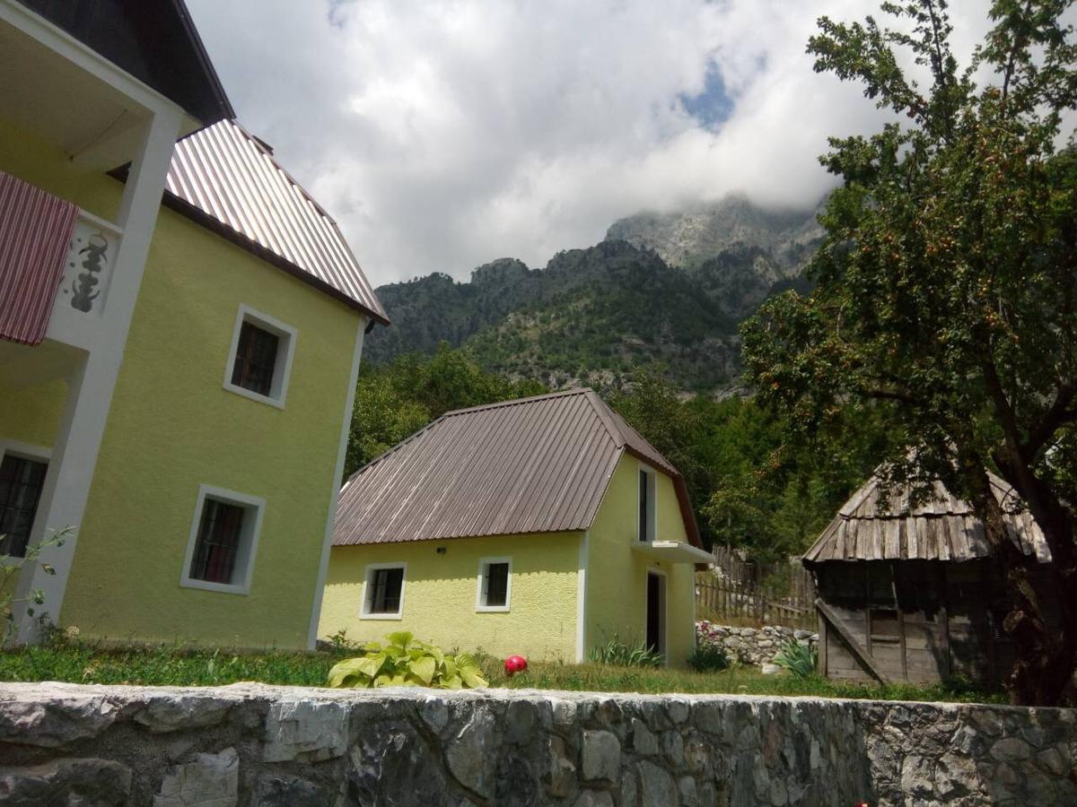Bujtina Ahmetaj Villa Valbone Bagian luar foto